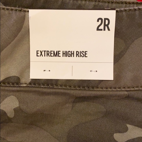 Express Pants - Picture 7 of 9
